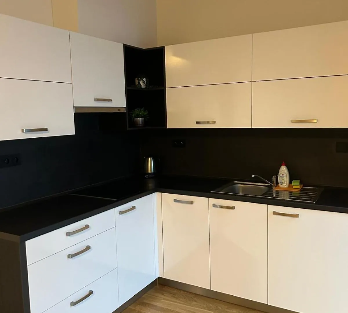 Apartamento Residence Kobrova With Free Parking Praga República Checa