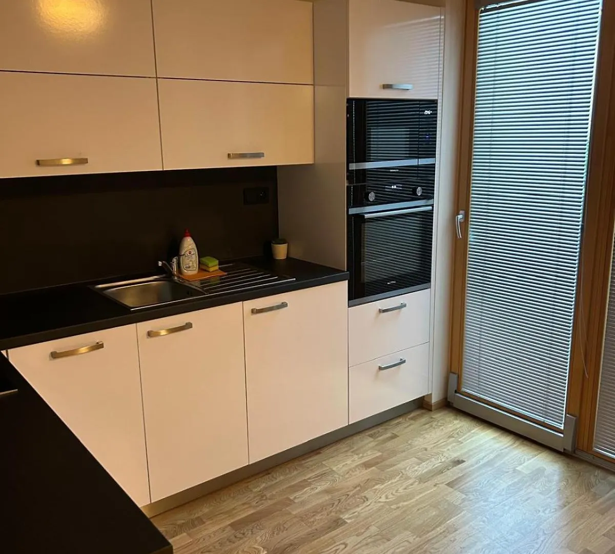 Residence Kobrova With Free Parking location